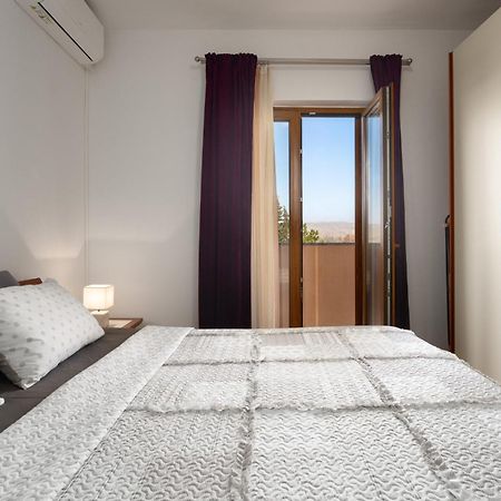 Apartment Morena Пореч Экстерьер фото